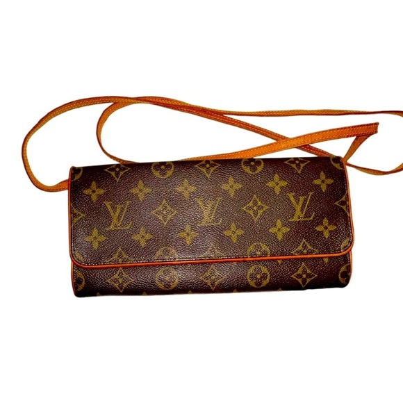 LOUIS VUITTON POCHETTE TWIN GM CROSSBODY BAG MONOGRAM - Picture 2 of 12